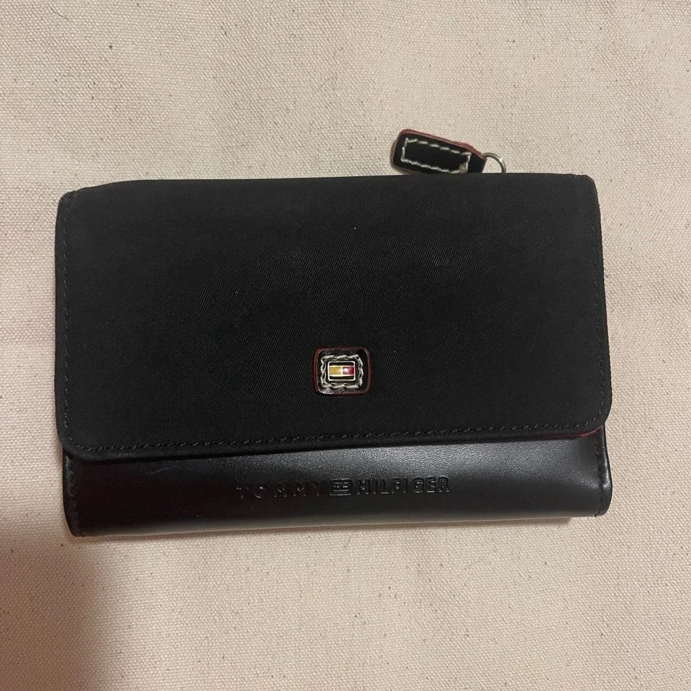 Tommy‎ Hilfiger Black Wallet